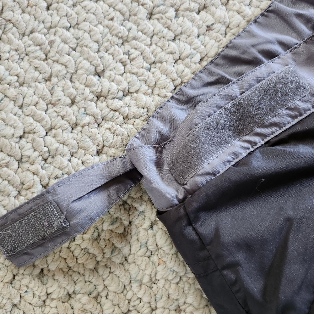 Cherokee Snow Pants - Picture 3 of 11